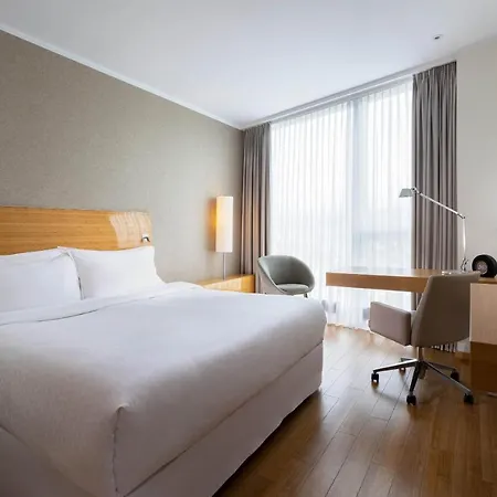 Four Points By Sheraton Panoramahaus Hotel
