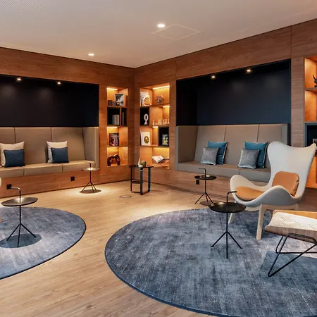 Four Points By Sheraton Panoramahaus Ξενοδοχείο 4*