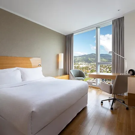 Ξενοδοχείο Four Points By Sheraton Panoramahaus