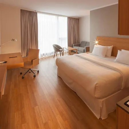 Four Points By Sheraton Panoramahaus Ξενοδοχείο