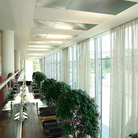 Four Points By Sheraton Panoramahaus 4*
