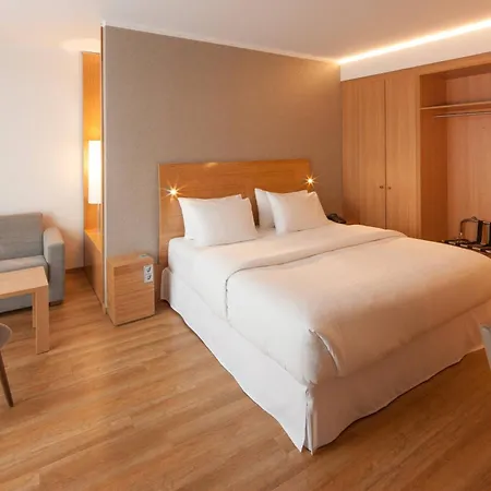 Hotel Four Points By Sheraton Panoramahaus