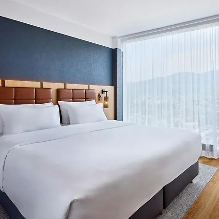 Four Points By Sheraton Panoramahaus 4*