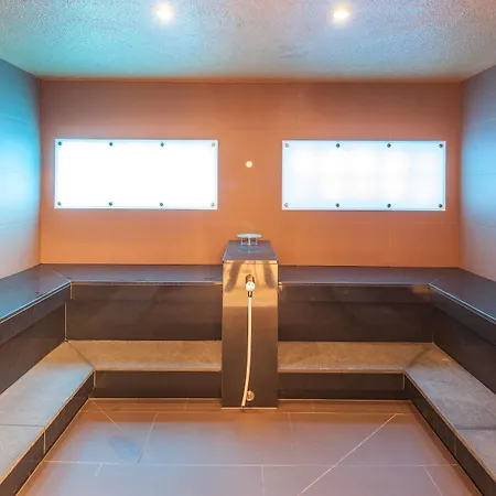 Four Points By Sheraton Panoramahaus Hotel 4*