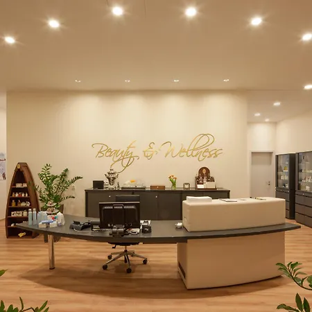 Four Points By Sheraton Panoramahaus 호텔 4*