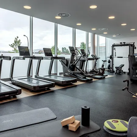 호텔 Four Points By Sheraton Panoramahaus 4*