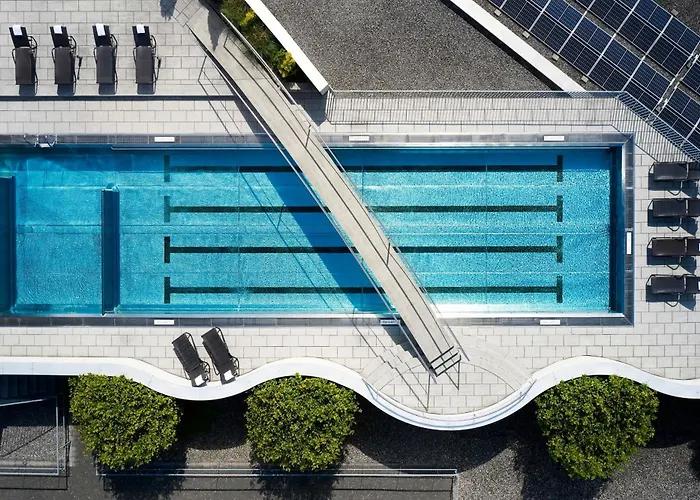 Hotel Four Points By Sheraton Panoramahaus 4*